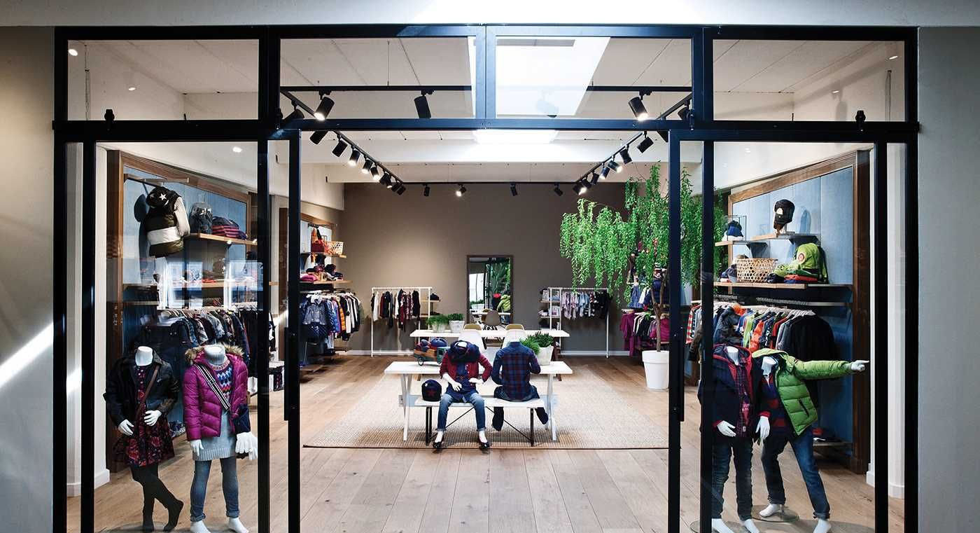 9 mẫu cửa kính tự động khung sắt hiện đại nhất 2020