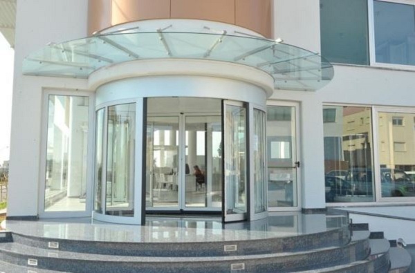 Những lợi ích tuyệt vời chỉ tìm thấy ở cửa tự động 