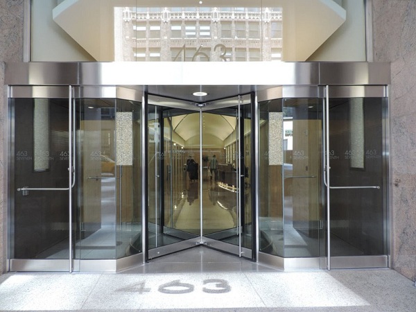 Những lợi ích tuyệt vời chỉ tìm thấy ở cửa tự động 