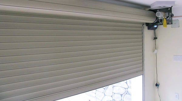 Cửa tự động và sự an toàn tuyệt đối khi sử dụng